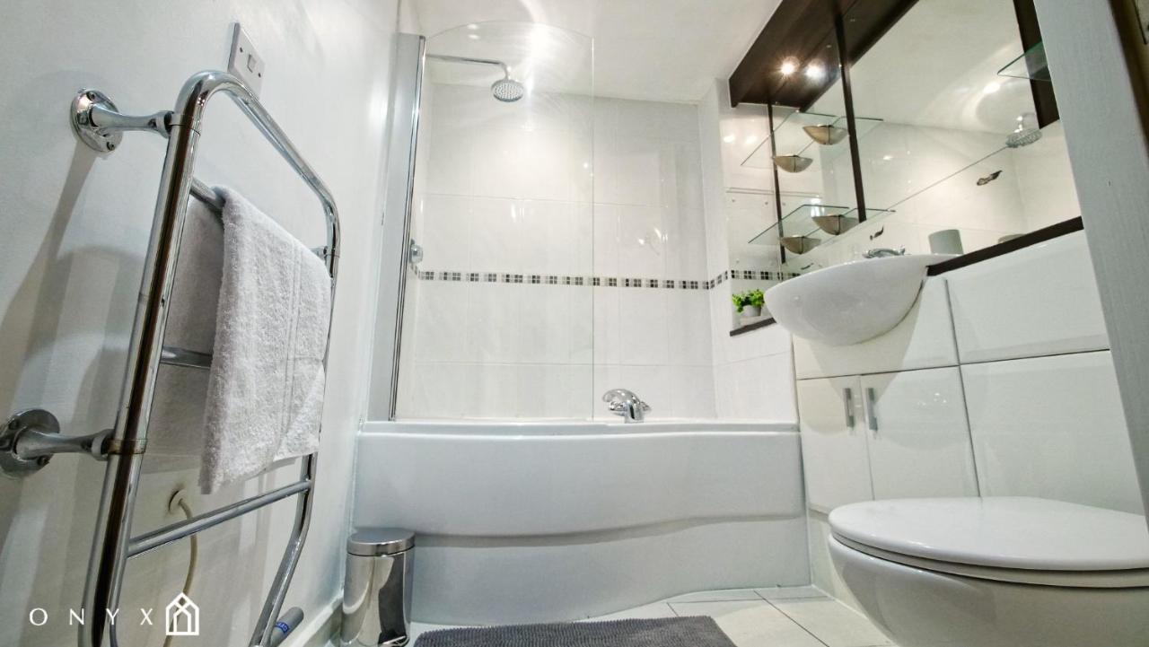 Onyx Bullring Stunning Large Spacious City Centre Apartment Birmingham Dış mekan fotoğraf